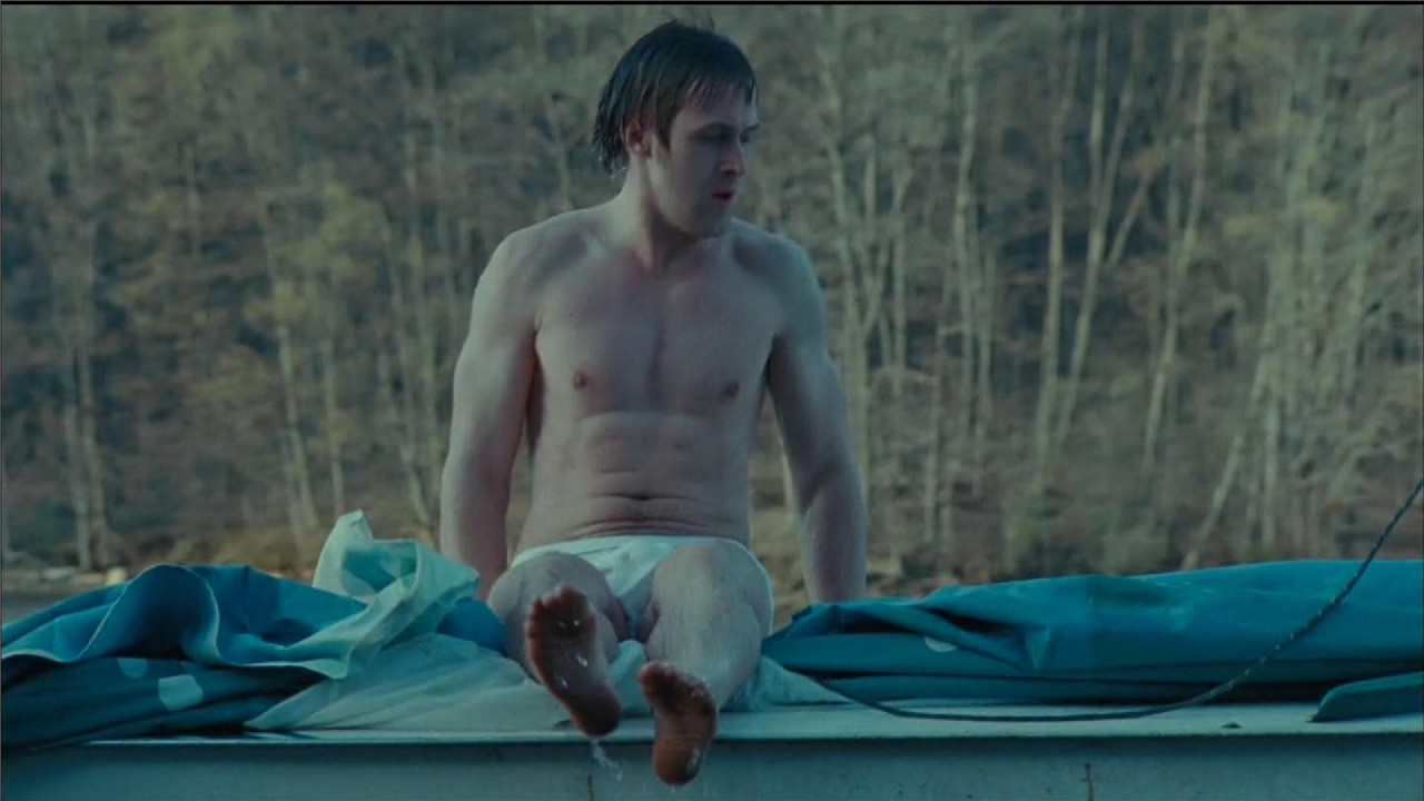 Ryan Gosling naked torso