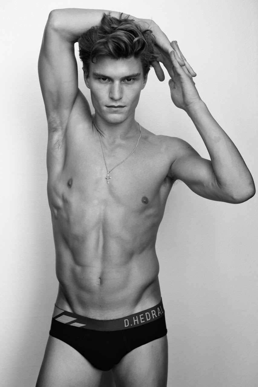 Hot Oliver Cheshire