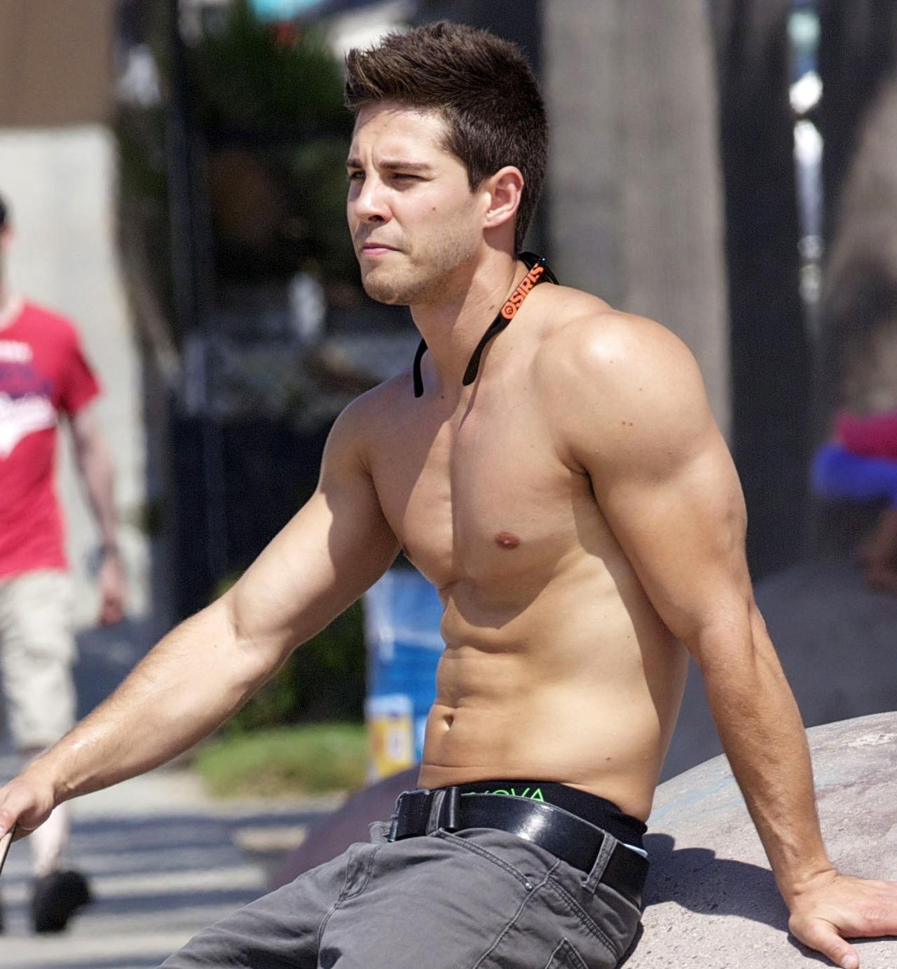 Dean Geyer’s Hairy Dong In HQ