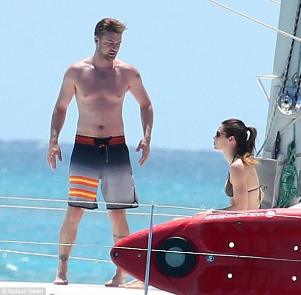 Justin Timberlake Chilling On A Boat, Showing His Pecs