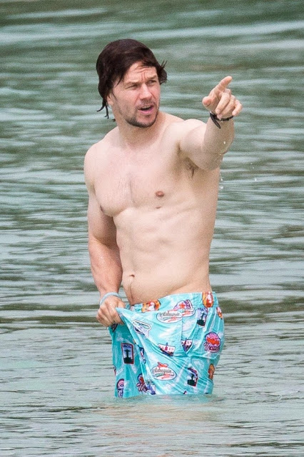 Mark Wahlberg Gives Us A Glimpse Of His Ass