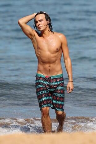 Tyler Blackburn Is The Hottest Young Heartthrob