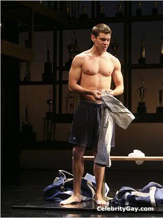 Brian J. Smith Shirtless - The Male Fappening