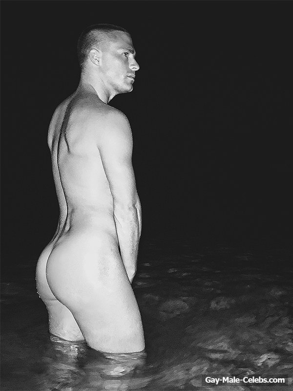 Colton Haynes Naked (1 Photo)