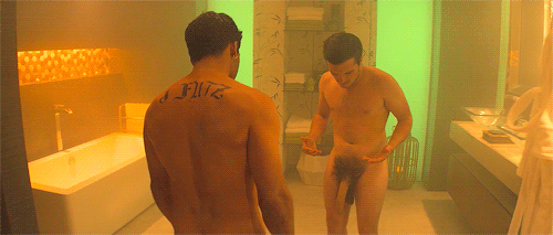 Josh Hutcherson Naked (31 Photos)