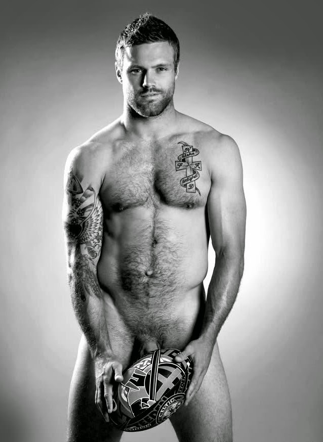 Nick Youngquest Naked (1 Photo)