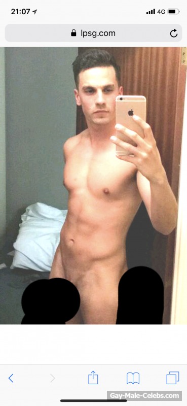 Aaron Michael Sidwell Leaked (3 Photos)