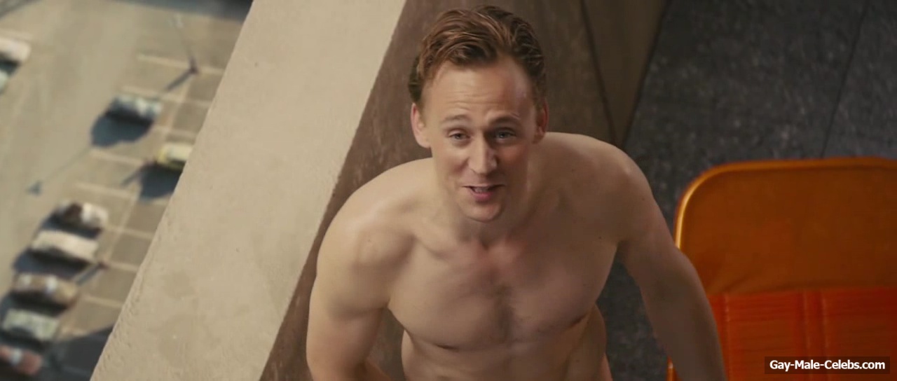 Tom Hiddleston Naked (5 Photos)