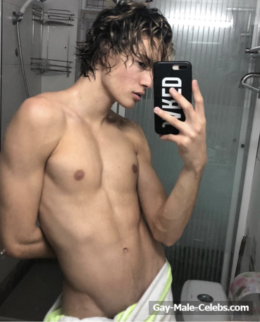 Jared Celma Naked (5 Photos)