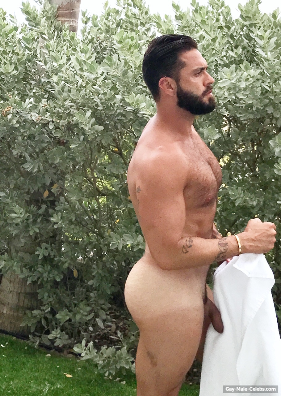 Lorenzo Martone Naked (5 Photos)