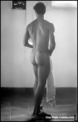Roberto Bolle Naked (2 Photos)