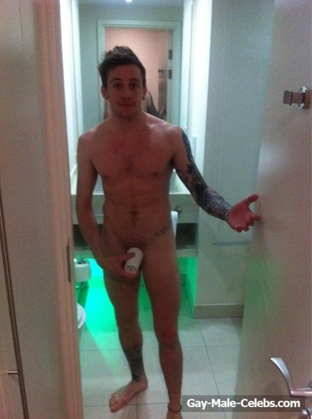 McFly Naked (5 Photos)