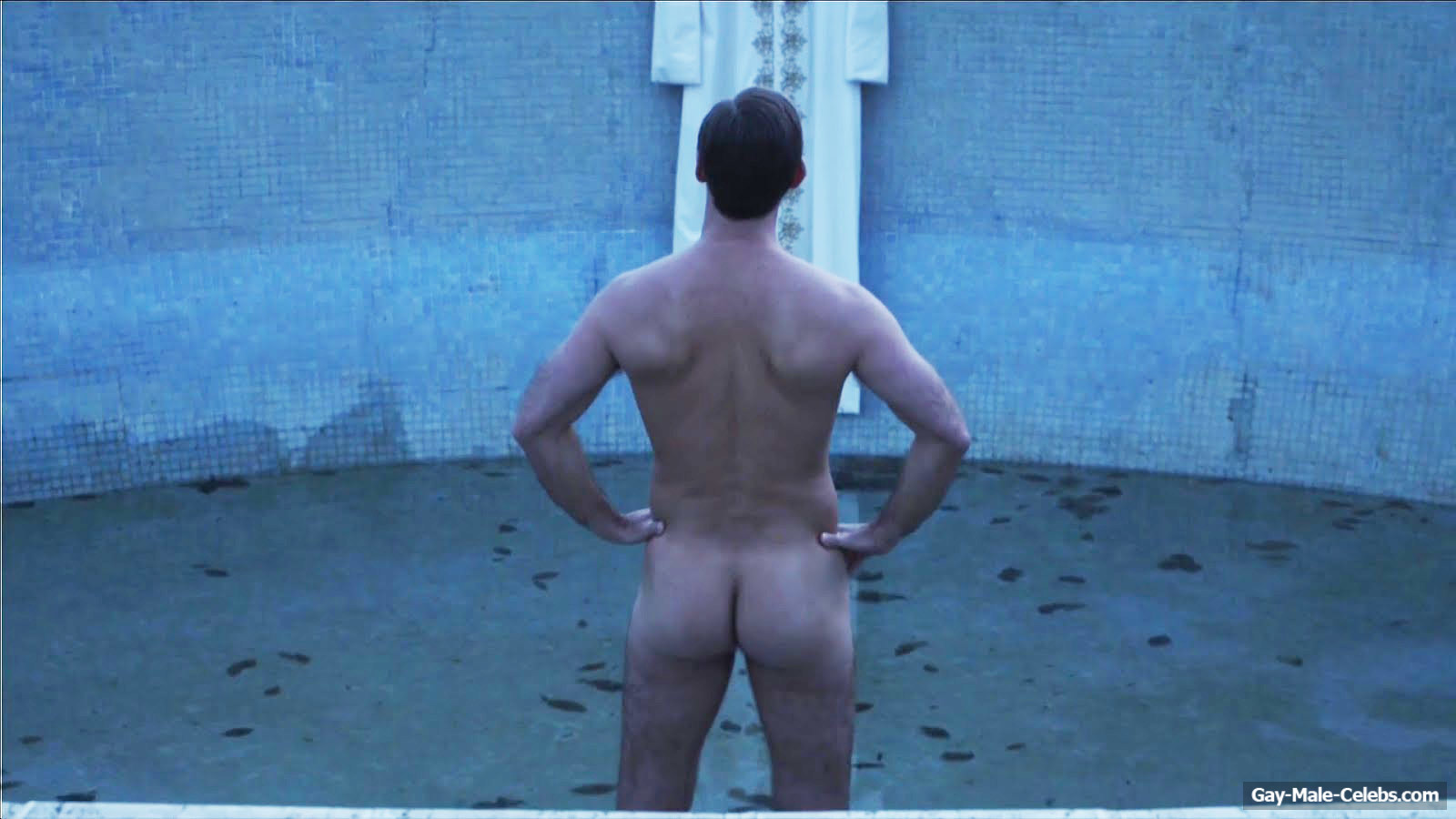 Jude Law Naked (4 Photos)