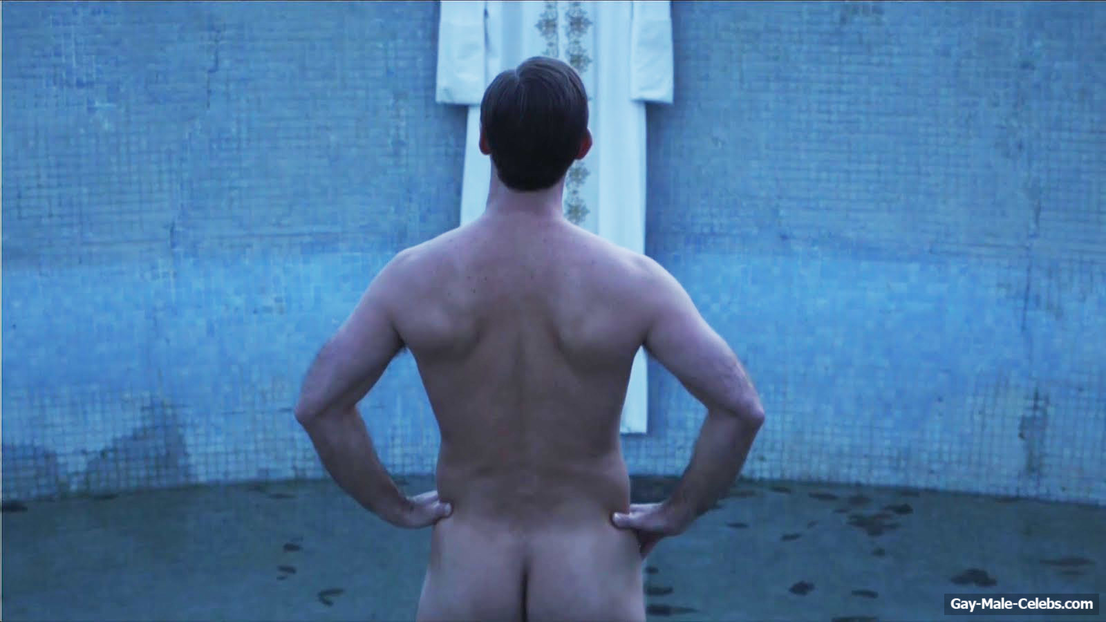 Jude Law Naked (5 Photos)