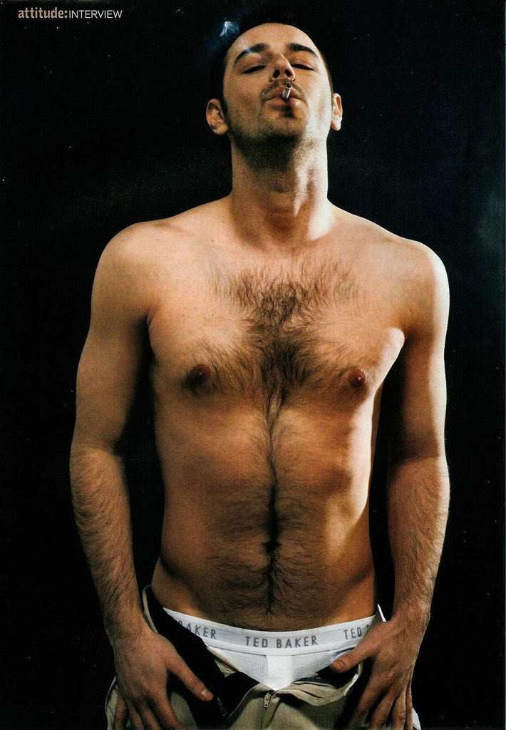 Danny Dyer Shirtless (1 Photo)