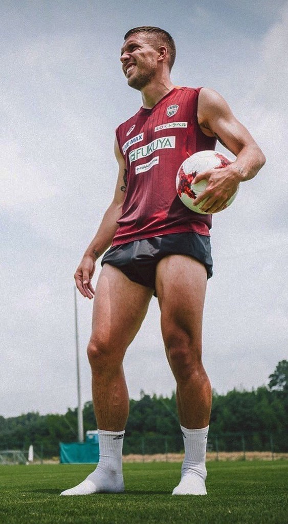 Lukas Podolski Sexy (1 Photo)