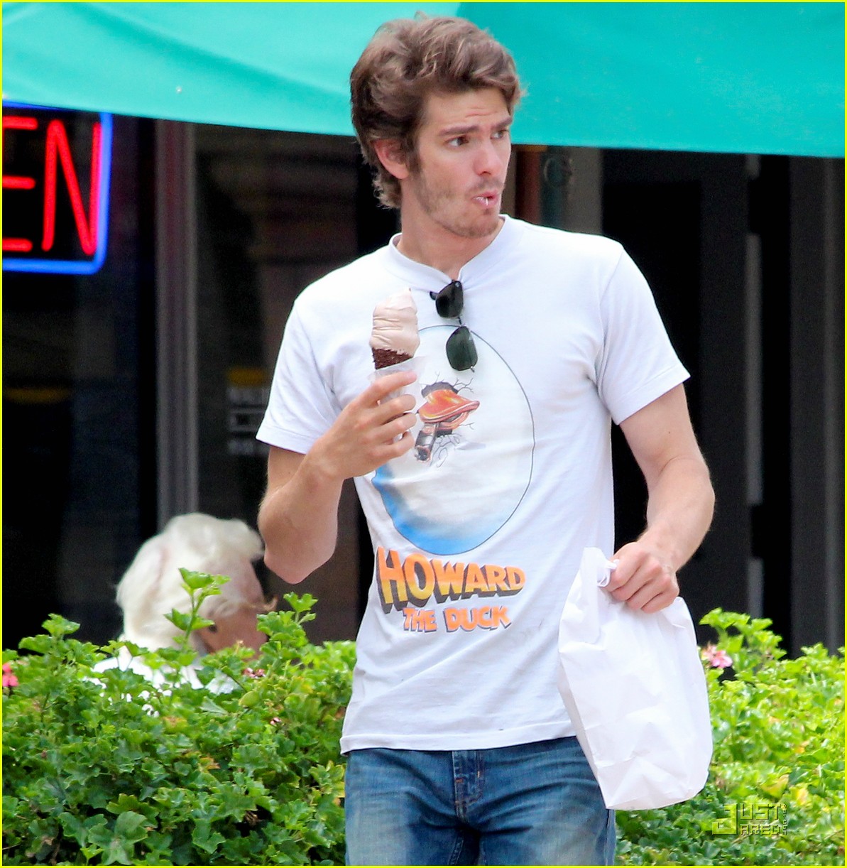 Andrew Garfield almost naked