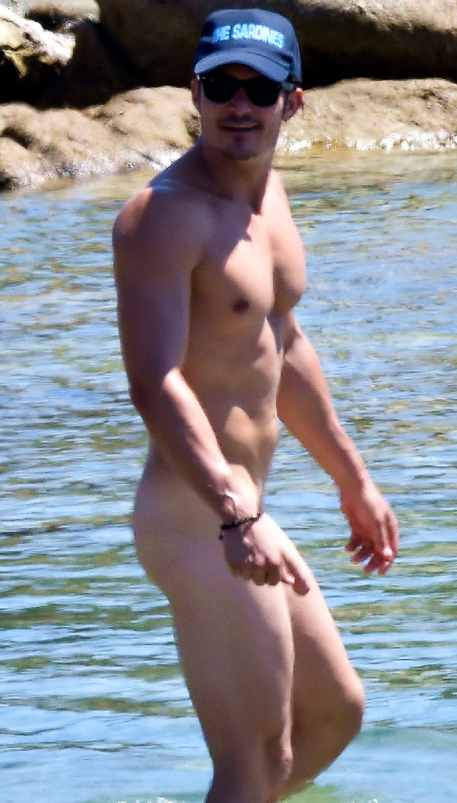 Orlando Bloom’s Incredibly Gorgeous Cock