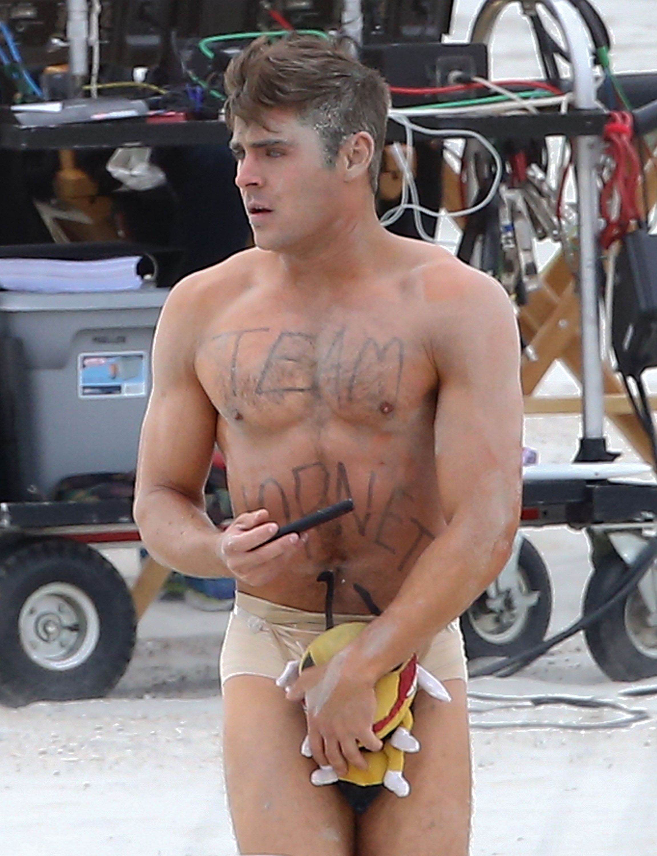 Zac Efron Has The Most Perfect Body Ever