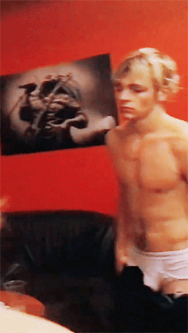 Ross Lynch Naked (15 Photos)