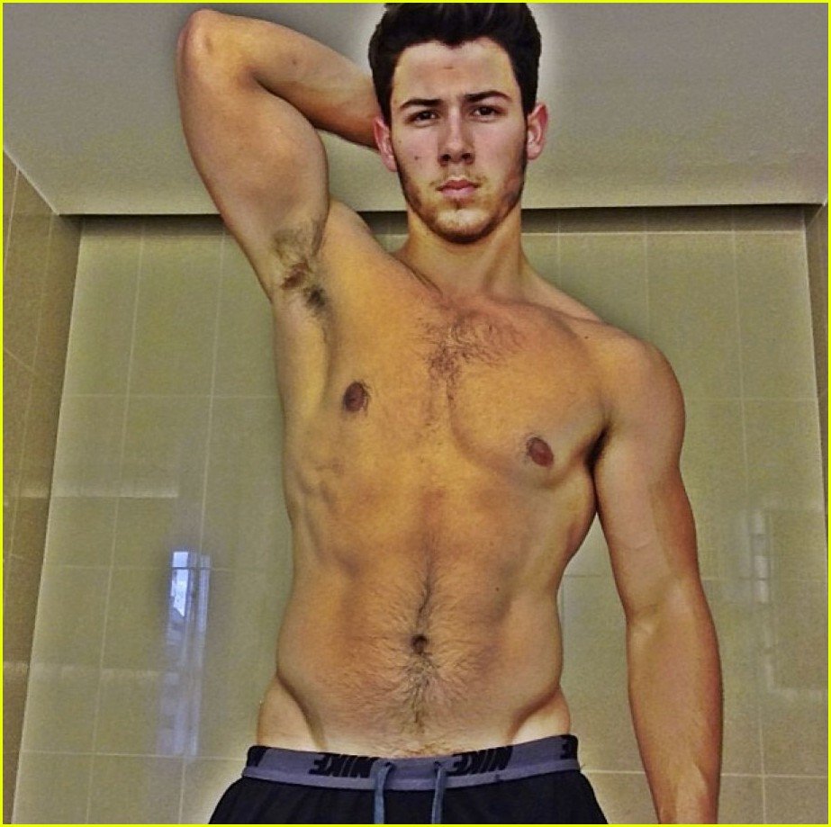 Nick Jonas Leaked (1 Photo)