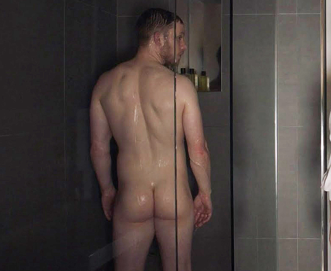 Celebrity Yougaleryr Jack Merridew Nude And Sexy Underwear