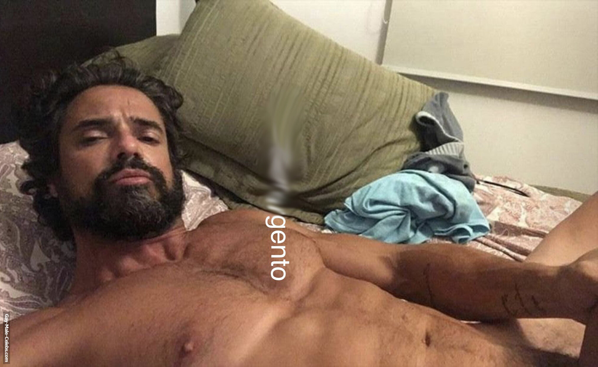 Luciano Castro Naked (1 Photo)